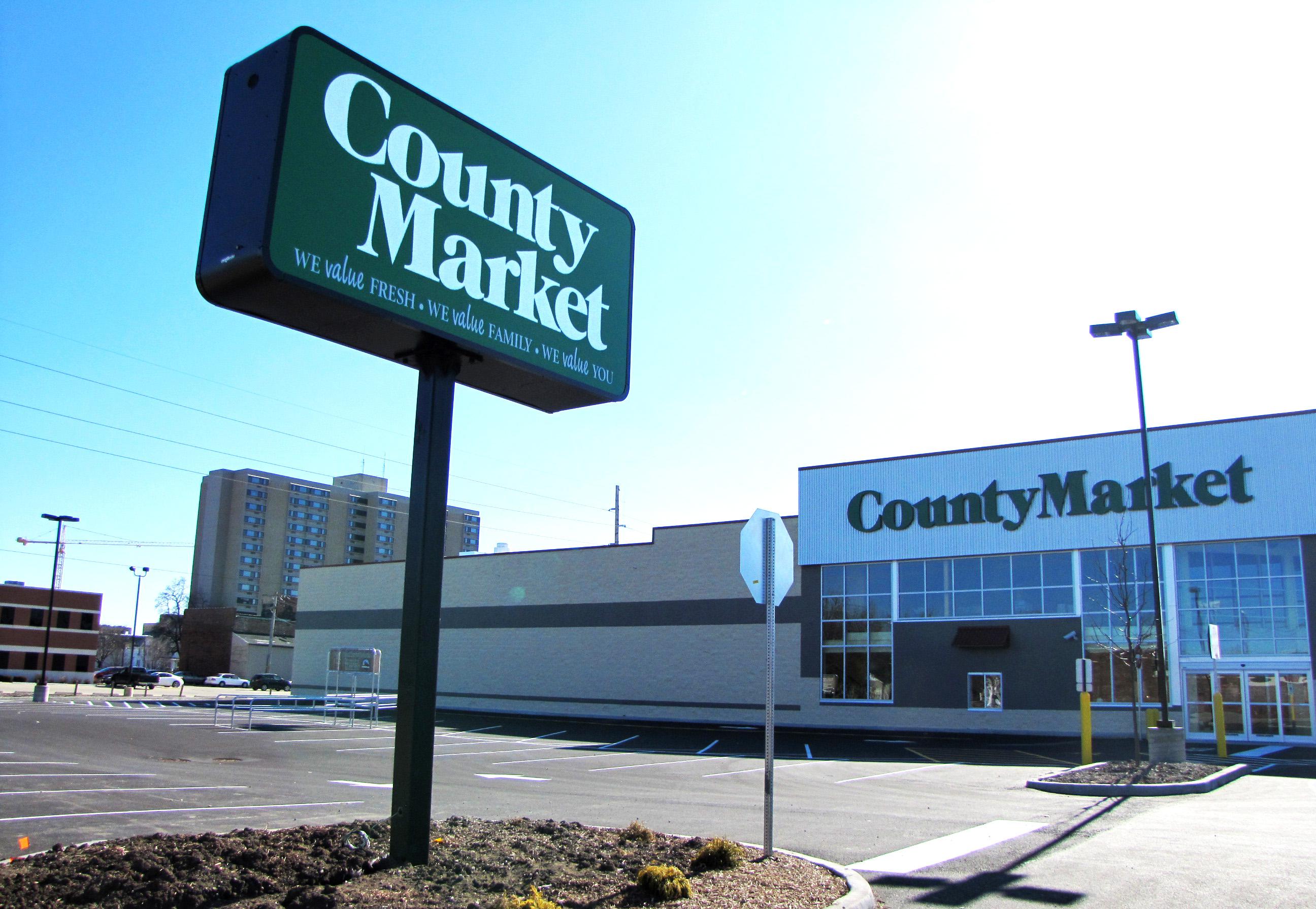 Single Pole mount pylon